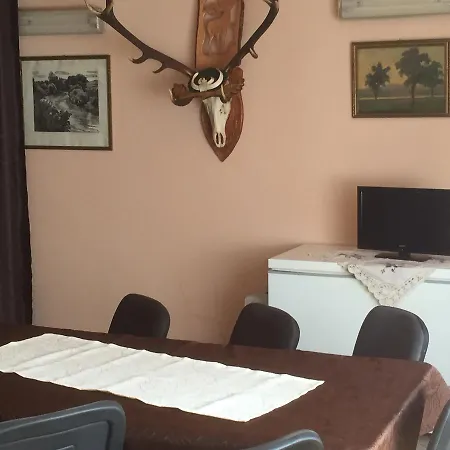 Becze Vanda Kulcsoshaz * Lăzarea